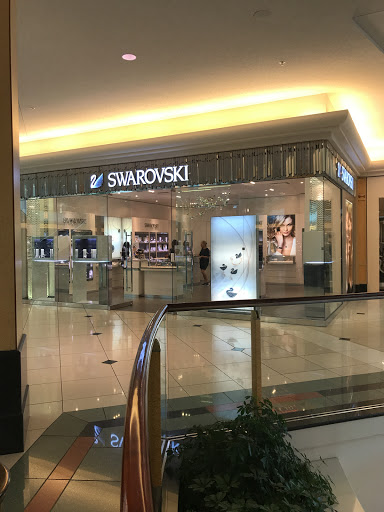 Jewelry Store «Swarovski at The Somerset Collection», reviews and photos, 2800 W Big Beaver Rd, Troy, MI 48084, USA