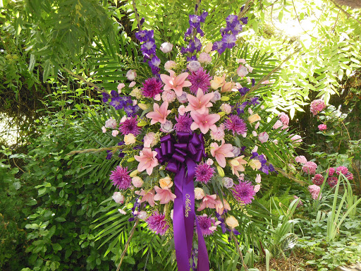 Florist «Woodbridge Florist», reviews and photos, 18964 N Lower Sacramento Rd, Woodbridge, CA 95258, USA