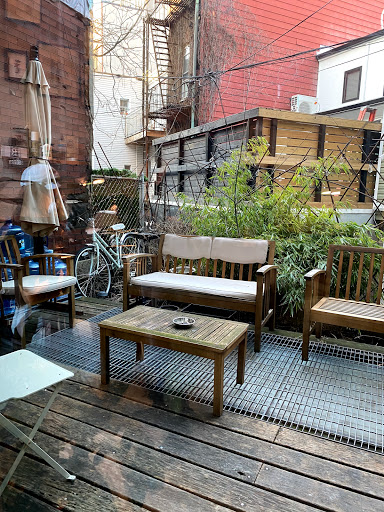 Tattoo Shop «Fleur Noire Tattoo Parlour», reviews and photos, 439 Metropolitan Ave, Brooklyn, NY 11211, USA