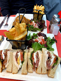 Club sandwich du Restaurant Café Madeleine Paris - n°4