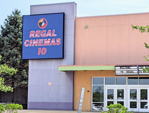 Movie Theater «Regal Cinemas Manahawkin 10», reviews and photos, 733 NJ-72, Manahawkin, NJ 08050, USA