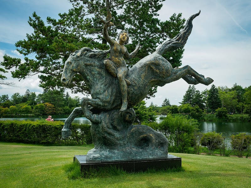 蓼科高原 芸術の森彫刻公園
