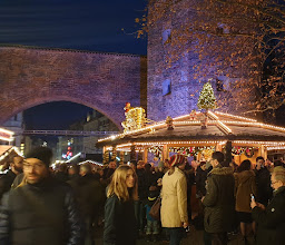Christkindlmarkt am Sendlinger Tor photo