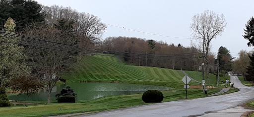 Golf Course «Spring Valley Golf Course», reviews and photos, 5851 Breezehill Rd SW, East Sparta, OH 44626, USA