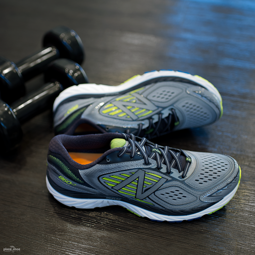 Running Store «Plaza Shoe Store Inc», reviews and photos, 2694 S Glenstone Ave, Springfield, MO 65804, USA