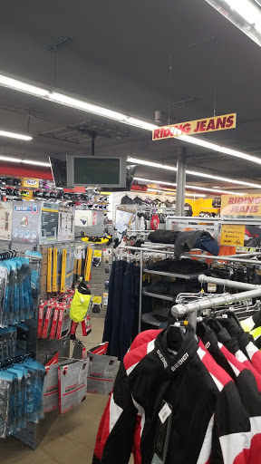 Motorcycle Parts Store «Cycle Gear», reviews and photos, 2052 Lincoln Hwy, Edison, NJ 08817, USA