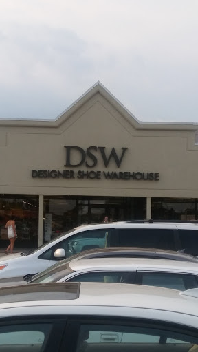 Shoe Store «DSW Designer Shoe Warehouse», reviews and photos, 771 W. Montauk Highway, West Babylon, NY 11704, USA