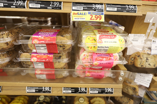 Grocery Store «Food Lion», reviews and photos, 410 Sandy Spring Rd, Laurel, MD 20707, USA