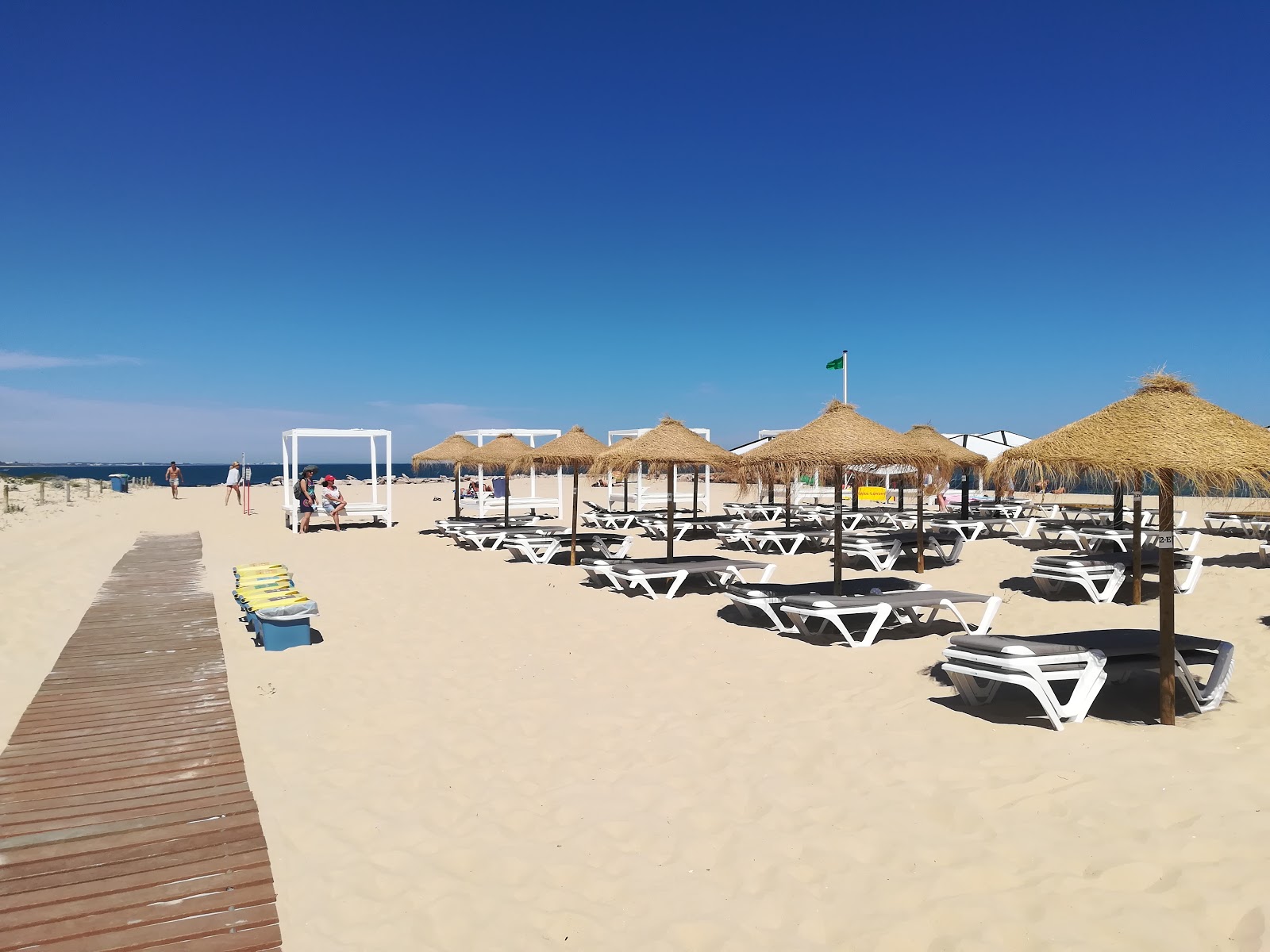 Zdjęcie Plaża na wyspie Tavira - popularne miejsce wśród znawców relaksu