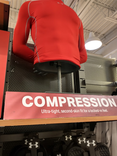 Clothing Store «Under Armour Factory House», reviews and photos, 35 S Willowdale Dr #207, Lancaster, PA 17602, USA