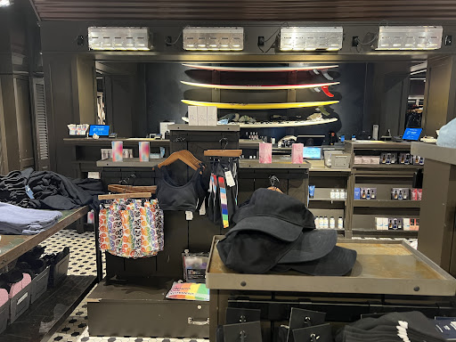 Clothing Store «Hollister Co.», reviews and photos, 5065 Main St f169, Trumbull, CT 06611, USA