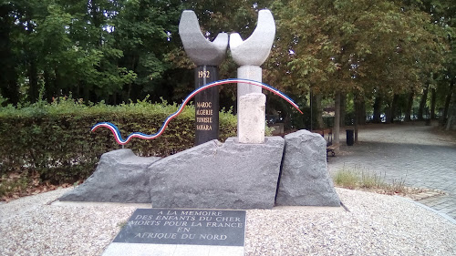 attractions Monument aux morts de la guerre d'Algérie Bourges