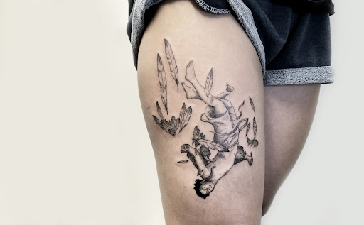Explore eagle and flag tattoo ideas, creative tattoo ideas in Sunnyvale, available at Greego tattoo