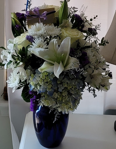 Florist «Flowers by Mila», reviews and photos, 4358 Holland Road, Virginia Beach, VA 23452, USA