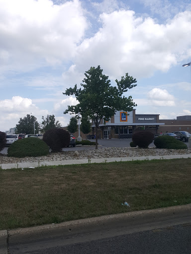 Supermarket «ALDI», reviews and photos, 1100 W North St, Jackson, MI 49202, USA