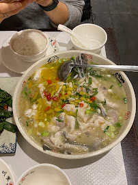 Soupe de poulet du Restaurant de spécialités du Sichuan (Chine) Restaurant Sichuan 川里川外 à Paris - n°13