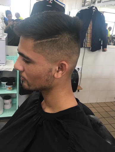 Barber Shop «Pats/Pergament Barber Shop», reviews and photos, 17 Emerson Ave, Levittown, NY 11756, USA