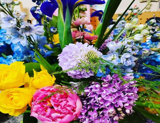 Florist «Agnew Florist-Watertown», reviews and photos, 587 Main St, Watertown, CT 06795, USA