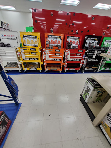 Hardware Store «Harbor Freight Tools», reviews and photos, 7600 la Crosse Ave, Burbank, IL 60459, USA