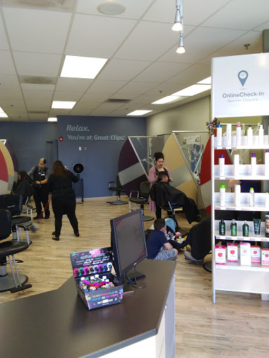 Hair Salon «Great Clips», reviews and photos, 1794 W Olive Ave b, Merced, CA 95348, USA