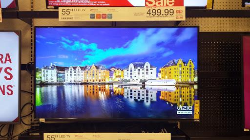 Department Store «Target», reviews and photos, 3885 E Main St, St Charles, IL 60174, USA