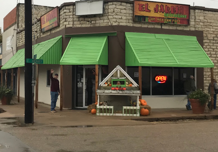 Mexican restaurant near Budget Inn Hamilton