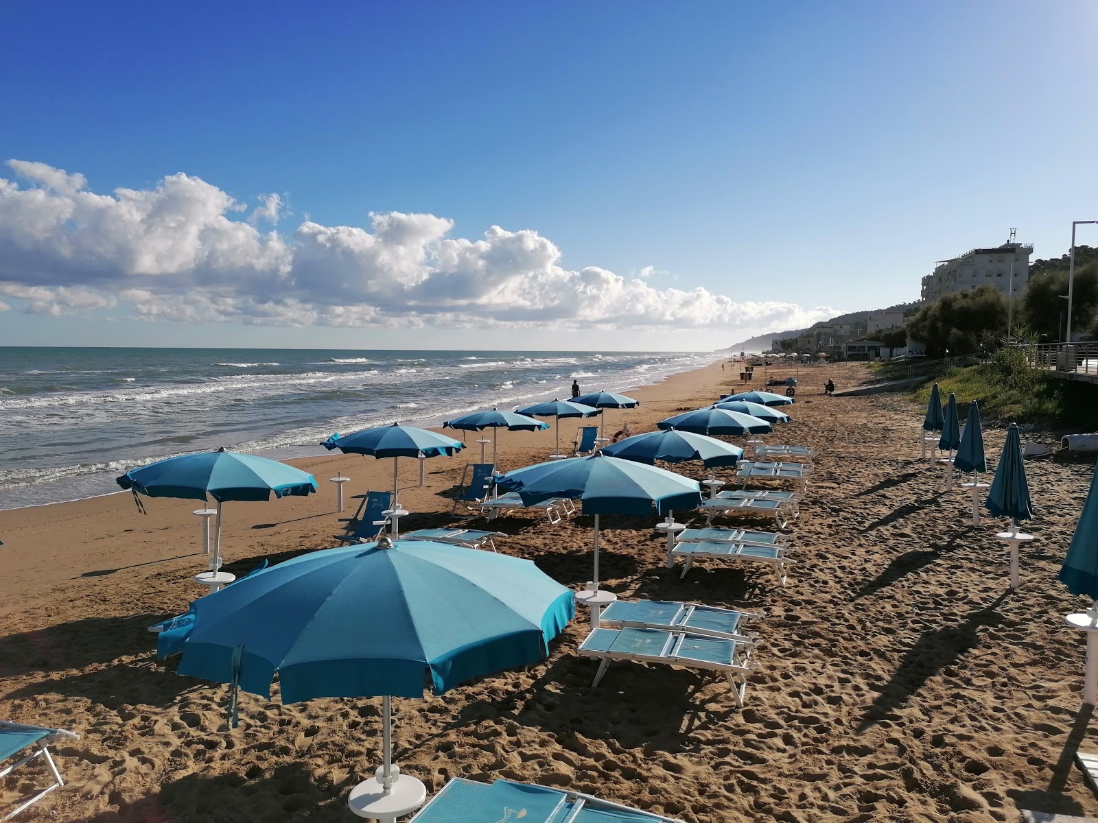 Foto van Spiaggia di San Menaio met turquoise puur water oppervlakte