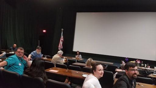 Movie Theater «Northern Lights Theatre Pub», reviews and photos, 3893 Commercial St SE, Salem, OR 97302, USA