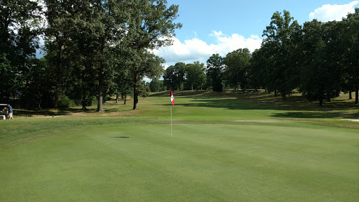 Golf Course «White Plains Golf Course», reviews and photos, 1015 St Charles Pkwy, White Plains, MD 20695, USA
