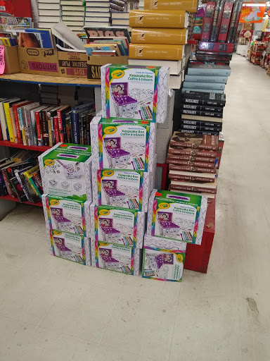 Shopping Mall «Hampton Plaza Shopping Center», reviews and photos, 4033 W Mercury Blvd, Hampton, VA 23666, USA