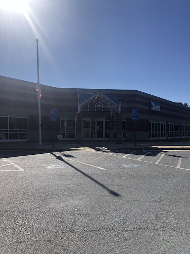 Post Office «United States Postal Service», reviews and photos, 46164 Westlake Dr, Sterling, VA 20165, USA