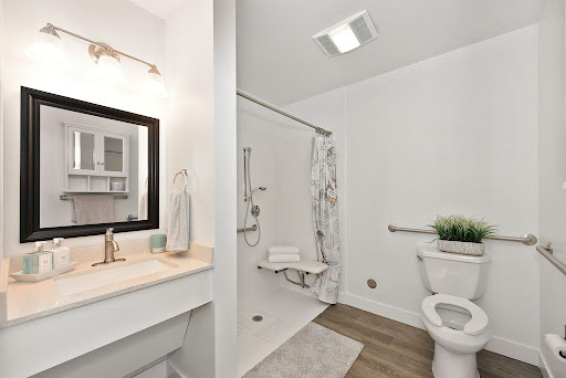 Healdsburg Senior Living image