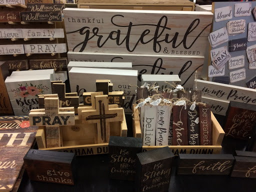 Book Store «Books-A-Million», reviews and photos, 994 Breckenridge Ln, Louisville, KY 40207, USA