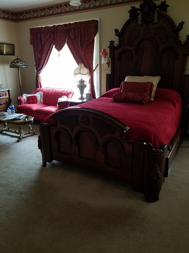Bed & Breakfast «McNeill Stone Mansion B & B», reviews and photos, 1282 C Ave E, Oskaloosa, IA 52577, USA