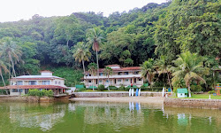 Foto de Praia Pierre e o assentamento