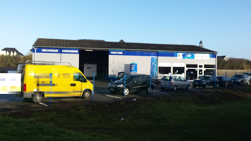 Photo 6 - PIECES AUTO DIVES