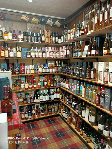 The Whisky Castle & Highland Market - Liquor store