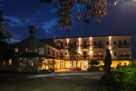 Hotel Antico Mulino Via Moglianese Scorzè, 37, 30037 Scorzè VE, Italia