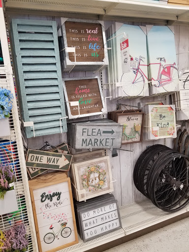 Craft Store «Michaels», reviews and photos, 967 Norland Ave, Chambersburg, PA 17201, USA