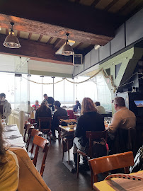 Atmosphère du Restaurant Les Terrasses de La Baie à Le Mont-Saint-Michel - n°17