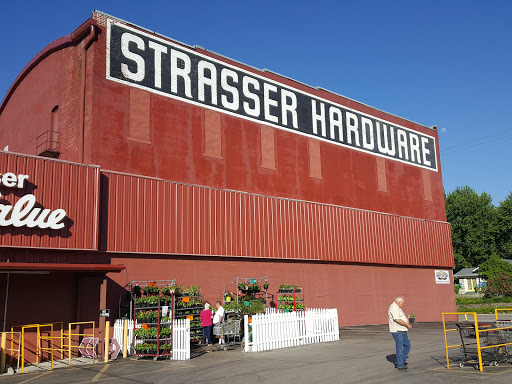 Home Improvement Store «Strasser True Value Hardware», reviews and photos, 910 Southwest Blvd, Kansas City, KS 66103, USA