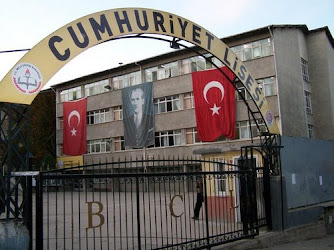 88. Yıl Cumhuriyet Anadolu Lisesi