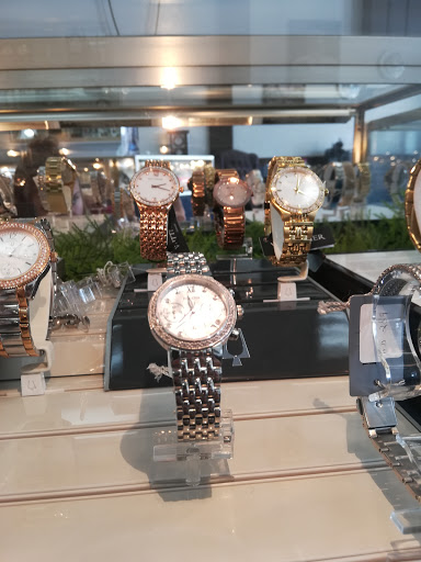 Jeweler «J.L. Hupp Jewelers», reviews and photos, 7808 E 96th St, Fishers, IN 46037, USA