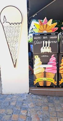 Crème glacée du Restaurant de sundae Glacier Des Remparts à Aigues-Mortes - n°4