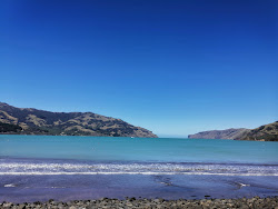 Foto von Wainui Beach mit sehr sauber Sauberkeitsgrad