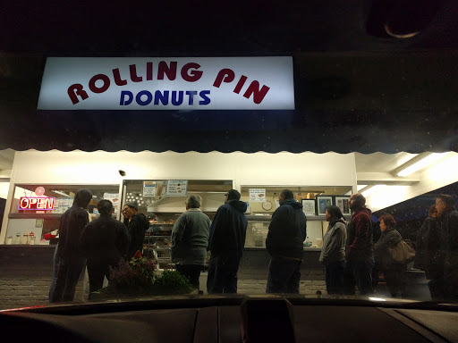 Donut Shop «Rolling Pin Donuts», reviews and photos, 2153 Las Posas Rd, Camarillo, CA 93010, USA