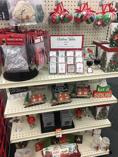 Pharmacy «Elkton Family Pharmacy», reviews and photos, 111 S Stuart Ave, Elkton, VA 22827, USA