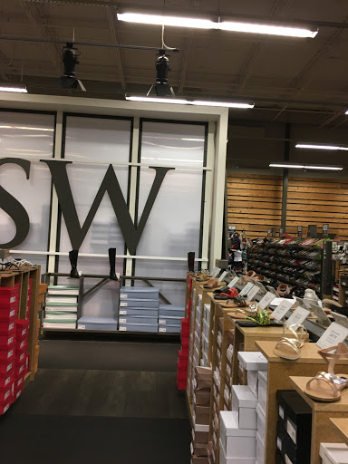 Shoe Store «DSW Designer Shoe Warehouse», reviews and photos, 7616 Farm to Market 1960 Rd W, Houston, TX 77069, USA