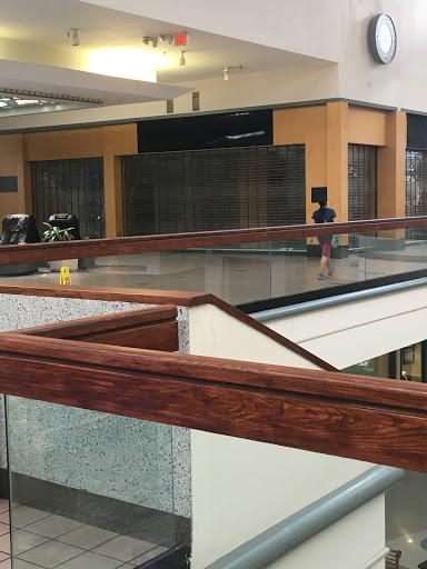 Jewelry Store «Kay Jewelers», reviews and photos, 1002 Northlake Ct NE, Atlanta, GA 30345, USA