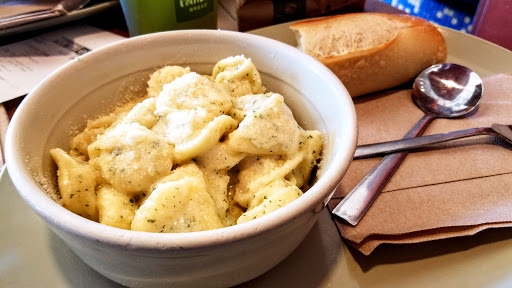 Sandwich Shop «Panera Bread», reviews and photos, 979 Norland Ave, Chambersburg, PA 17201, USA